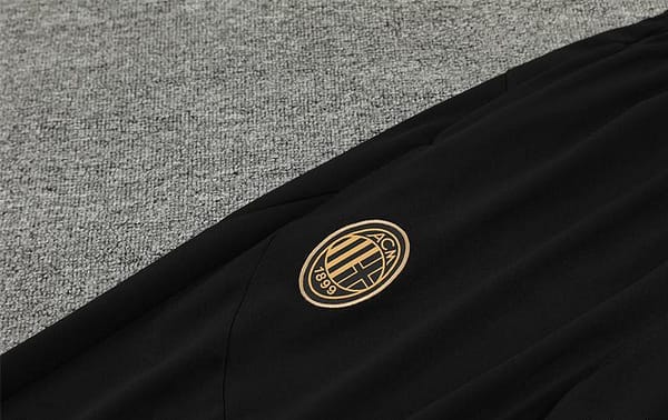 24/25 AC Milan Red Half Zipper Jacket+Long Pants - Image 5