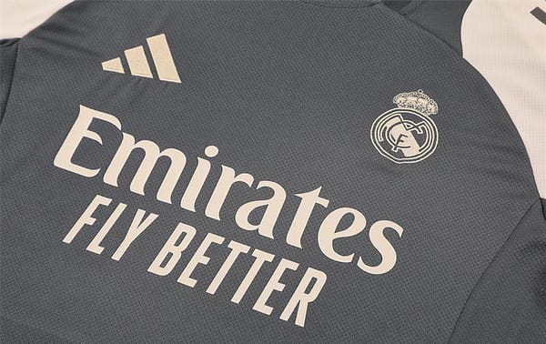 24/25 Real Madrid Black/Pink Short Sleeve Jersey+Shorts - Image 10