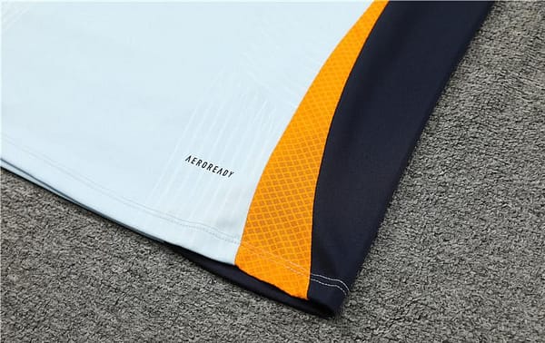 24/25 Real Madrid Light Blue/Navy/Orange Half Zipper Jacket+Long Pants - Image 9