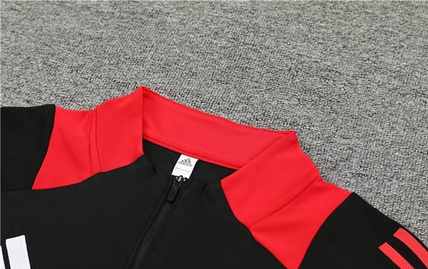 24/25 Bayern Munich Black Half Zipper Jacket+Long Pants - Image 14