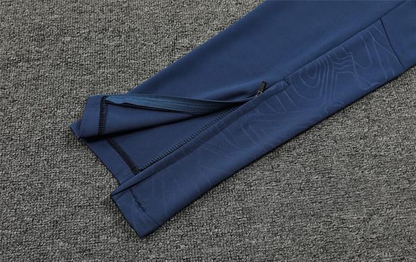 24/25 Manchester City Navy Half Zipper Jacket+Long Pants - Image 2