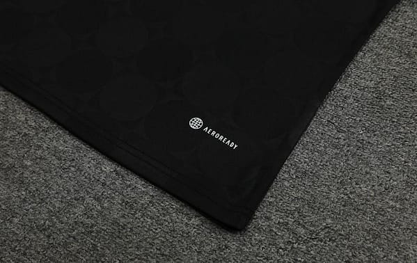 24/25 Manchester United Black Vest Jeresy+Shorts - Image 6