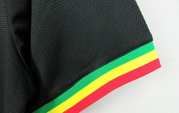 Retro 21/22 Ajax Third Black Jersey - Image 4