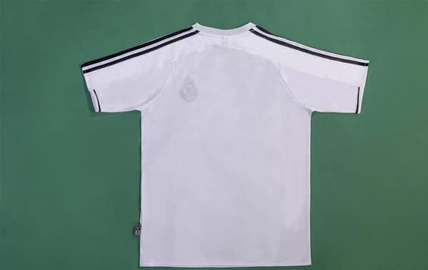 Retro 03/04 Real Madrid Home Jersey - Image 2