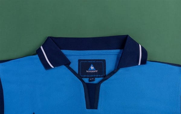 Retro 01/02 Manchester City Home Jersey - Image 4