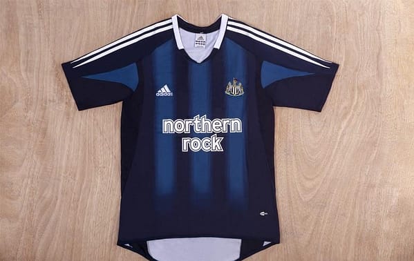 Retro 04/05 Newcastle United Away Jersey - Image 8