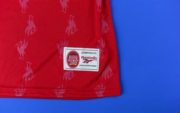 Retro 96/98 Liverpool Home Soccer Jersey - Image 3