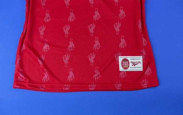 Retro 96/98 Liverpool Home Soccer Jersey - Image 6