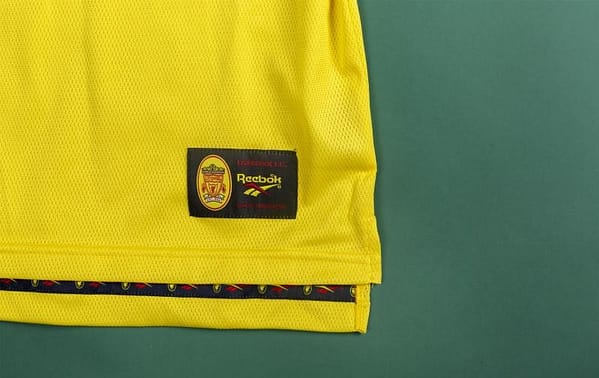 Retro 97/99 Liverpool Away Soccer Jersey - Image 6