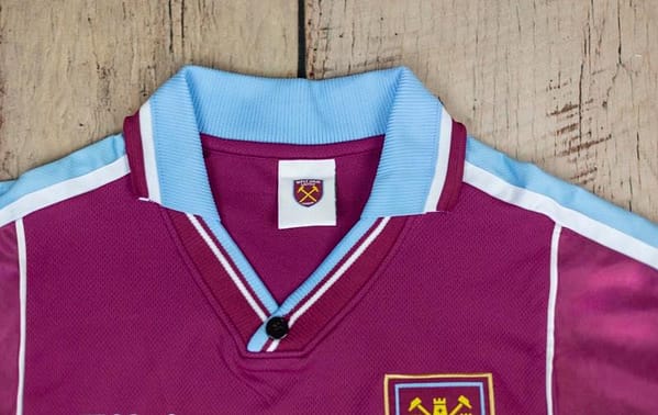 Retro 99/01 West ham United Home Soccer Jersey - Image 10