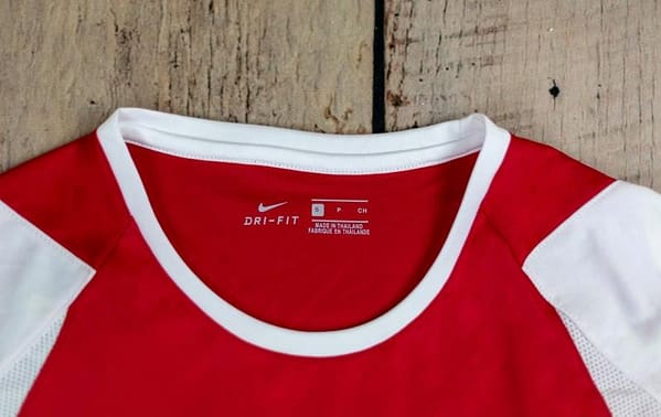 Retro 02/04 Arsenal Home Soccer Jersey - Image 8
