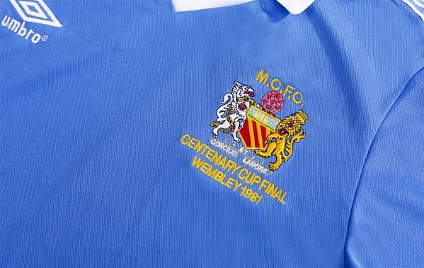 Retro 81/82 Manchester City Home Soccer Jersey - Image 5