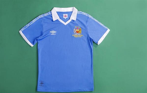 Retro 81/82 Manchester City Home Soccer Jersey - Image 9