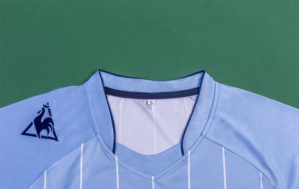 Retro 07/08 Manchester City Home Soccer Jersey - Image 3