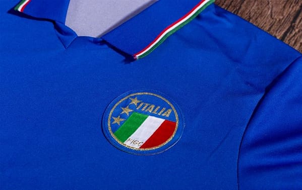 Retro 1990 Italy Home Soccer Jersey - Image 6