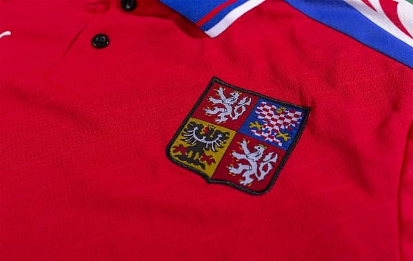 Retro 1996 Czech Republic Home Soccer Jersey - Image 6