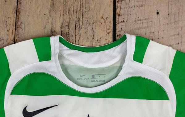 RETRO 05/06 Celtic Home Soccer Jersey - Image 5