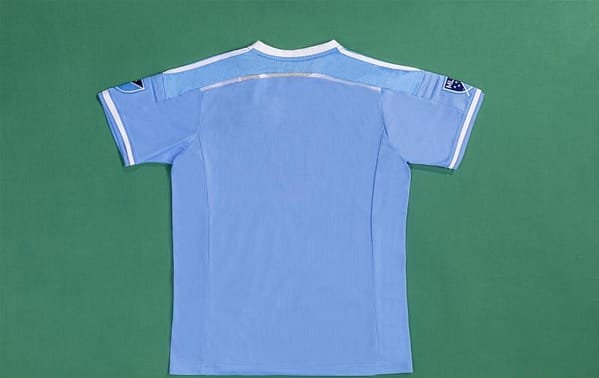 RETRO 2015 New York City Home Soccer Jersey - Image 2