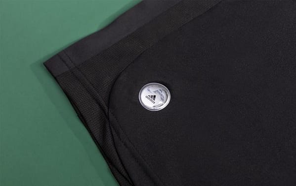 RETRO 09/10 Real Madrid Away Soccer Jersey - Image 3