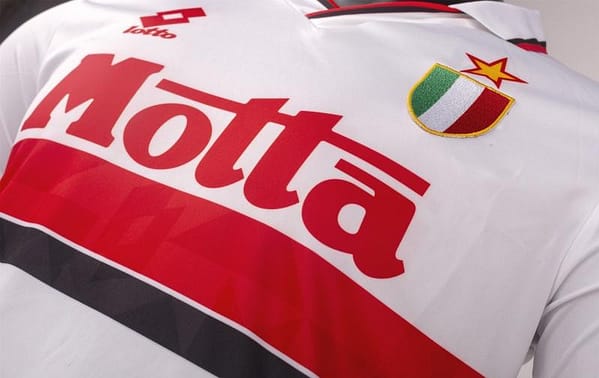 RETRO 93/94 AC Milan Away Soccer Jersey - Image 10