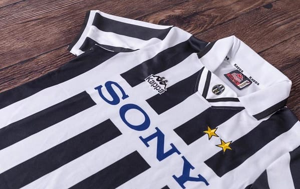 RETRO 95/97 Juventus Home Soccer Jersey - Image 2