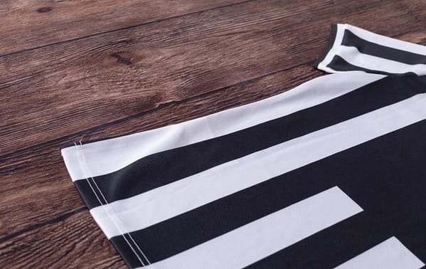 RETRO 95/97 Juventus Home Soccer Jersey - Image 3