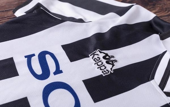 RETRO 95/97 Juventus Home Soccer Jersey - Image 9