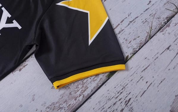 RETRO 95/97 Juventus Away Soccer Jersey - Image 2