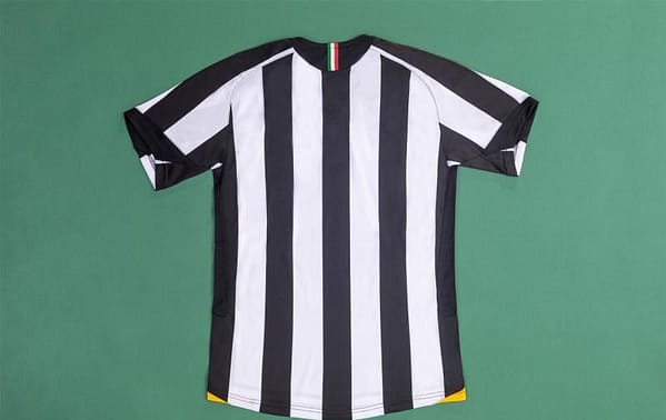 RETRO 05/06 Juventus Home Soccer Jersey - Image 3