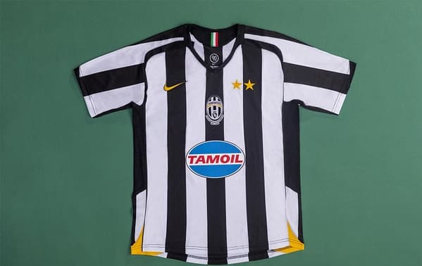RETRO 05/06 Juventus Home Soccer Jersey - Image 10