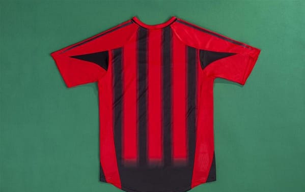 RETRO 04/05 AC Milan Home Soccer Jersey - Image 3