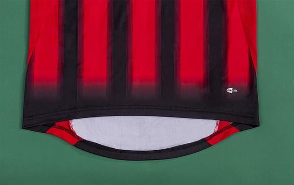 RETRO 04/05 AC Milan Home Soccer Jersey - Image 9
