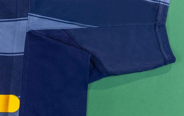 RETRO 04/05 Inter Milan Away Soccer Jersey - Image 3