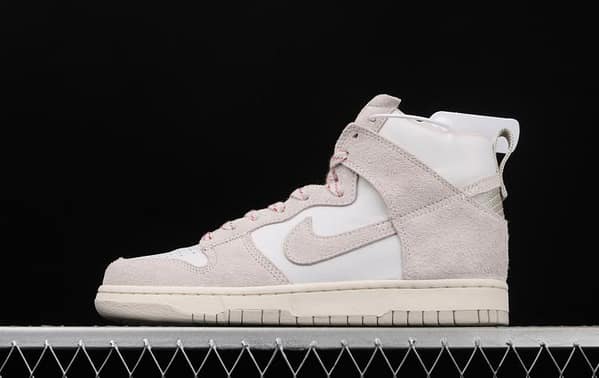 NIKE SB DUNK Hight Strawberry Cough Cream White High Top Leisure Sports Skateboard shoes CW3092-100