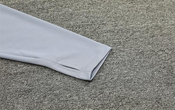 24/25 AC Milan Grey Half Zipper Jacket+Long Pants - Image 10