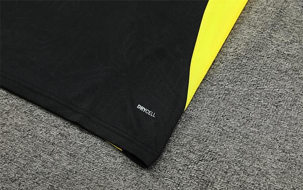24/25 Borussia Dortmund Black Short Sleeve Jersey+Shorts - Image 4
