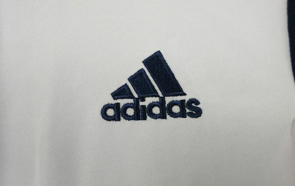 Retro 16/17 Real Madrid Home Jersey - Image 7