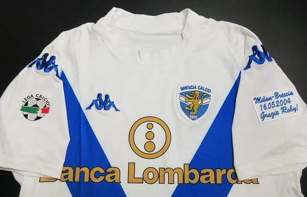 Retro 03/04 Brescia Home Jersey - Image 4
