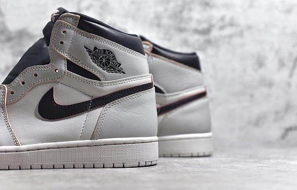 Air Jordan 1 x Nike SB High OG Light Bone - Image 6
