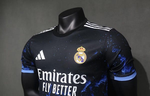 Player Version 24/25 Real Madrid Ocean Wave Concept Jersey - Image 5