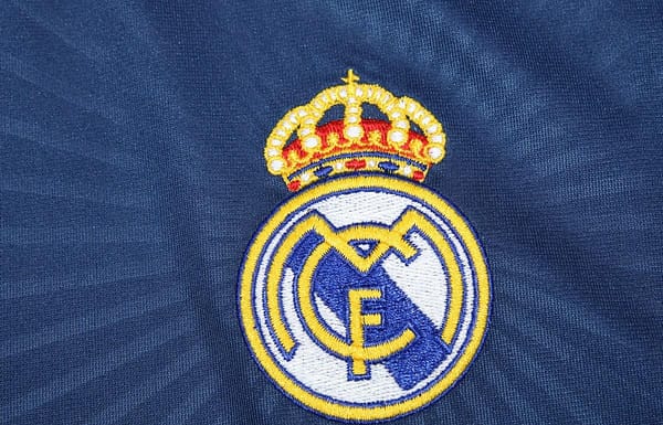 Retro10/11 Real Madrid Away Navy Cristiano Ronaldo Jersey - Image 4