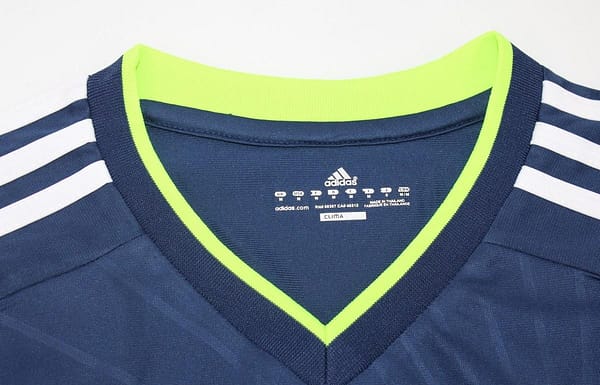 Retro10/11 Real Madrid Away Navy Cristiano Ronaldo Jersey - Image 9