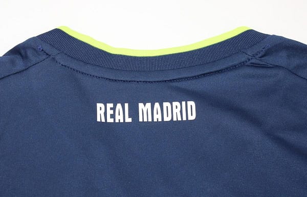 Retro10/11 Real Madrid Away Navy Cristiano Ronaldo Jersey - Image 11