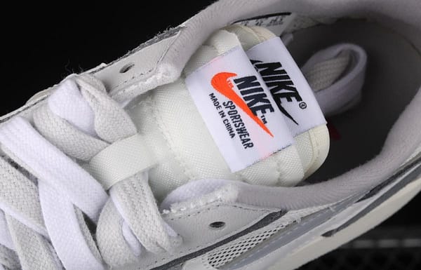 Sacai x NIKE LVD Waffle Daybreak co-signed catwalk style net gauze leather splicing double hook Swoosh running shoes BV0073-100 - Image 6