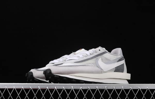 Sacai x NIKE LVD Waffle Daybreak co-signed catwalk style net gauze leather splicing double hook Swoosh running shoes BV0073-100 - Image 11