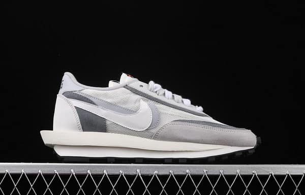 Sacai x NIKE LVD Waffle Daybreak co-signed catwalk style net gauze leather splicing double hook Swoosh running shoes BV0073-100 - Image 13