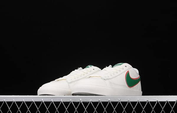 Stranger Things x NIKE Blazer Low QS HH Strange things Co-named Trail Blazers Leisure Board shoes CJ7048-300 - Image 12