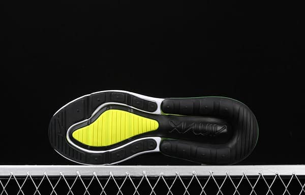 NIKE Max 270SE air cushioned running shoes AQ9164-005 - Image 13