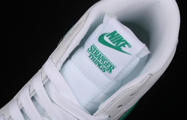 Stranger Things x NIKE Blazer Mid QS HH Strange things Co-named Trail Blazers Leisure Board shoes CJ6101-103 - Image 6