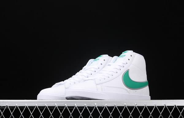 Stranger Things x NIKE Blazer Mid QS HH Strange things Co-named Trail Blazers Leisure Board shoes CJ6101-103 - Image 12